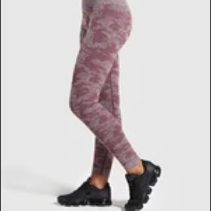 Gymshark- CAMO SEAMLESS LEGGINGS